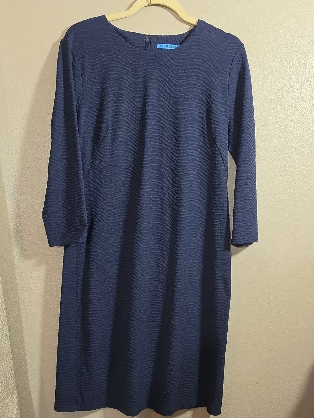J. McLaughlin Navy Textured Long-Sleeve Shift Dress